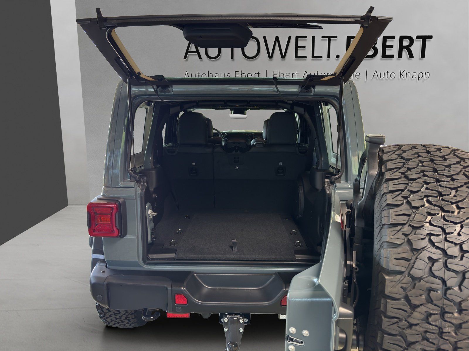 Fahrzeugabbildung Jeep Wrangler MOAB 6.4 V8 Hemi