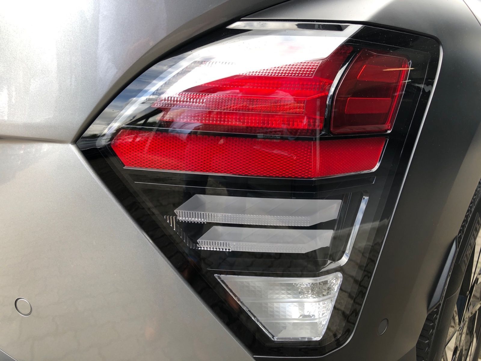 Fahrzeugabbildung Hyundai KONA 1.6 T-GDI 7-DCT Prime el.Schiebedach BOSE S