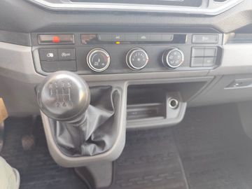 Volkswagen Crafter - 11