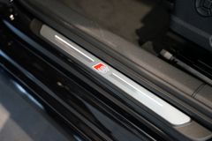 AUDI A3 Sportback 35 TFSI | 2x S line | Pano | Carbon AUDI A3 Sportback 35 TFSI | 2x S line | Pano | Carbon