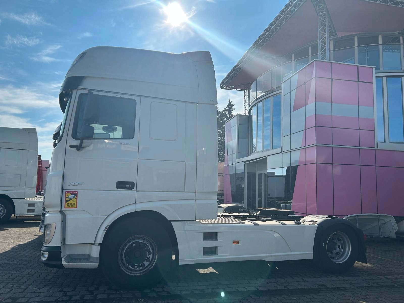 Fahrzeugabbildung DAF XF 530 FT, Intarder, Bj. 2020