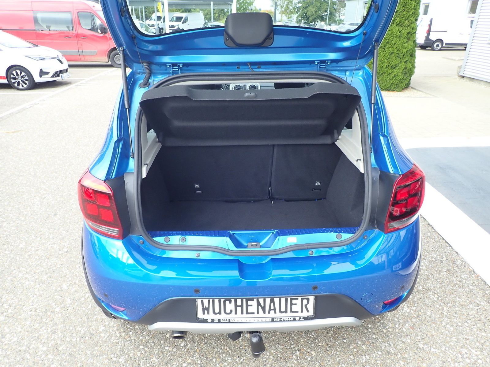 Fahrzeugabbildung Dacia Sandero STEPWAY TCe 90 ANNIVERSARY/NAVI/AHK/