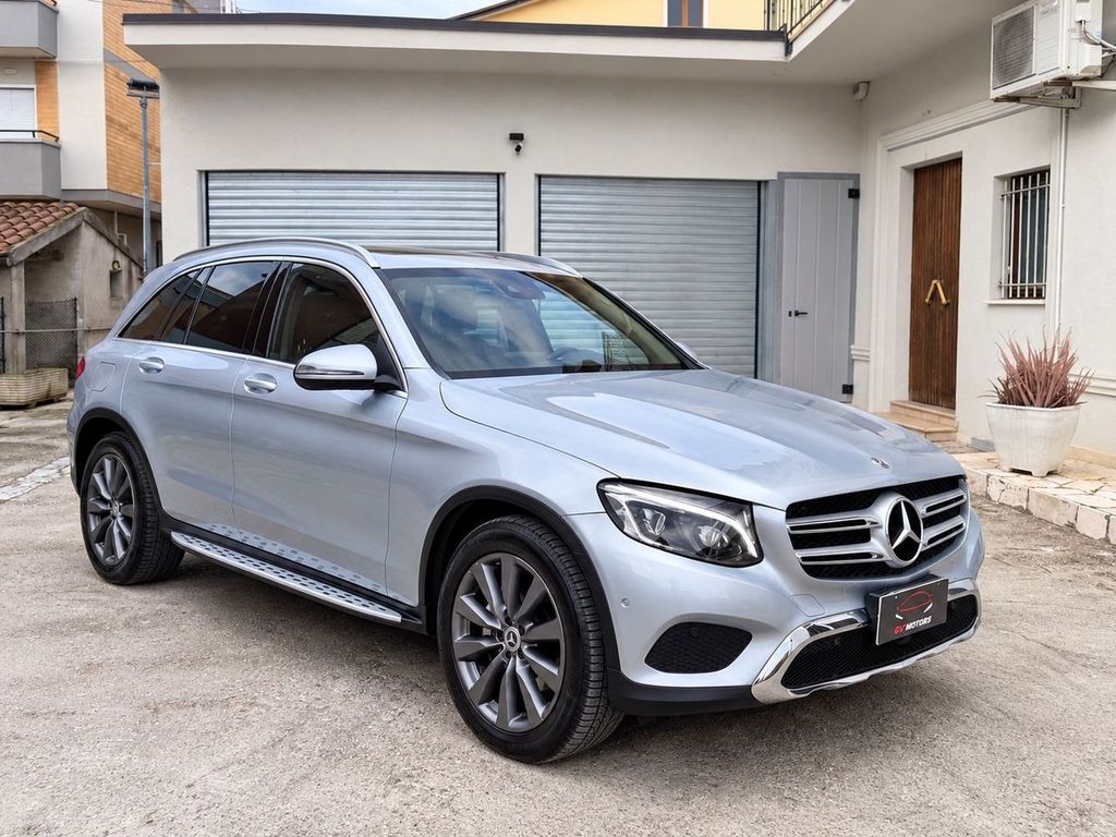 Image of Mercedes-Benz GLC 250