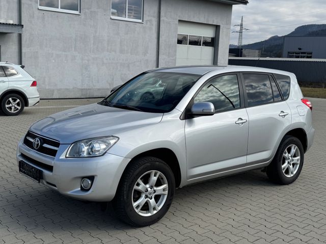 Toyota RAV 4 2.2-D-4D/4x4/EURO5/AHK/6GANG/KLIMA/109TKM