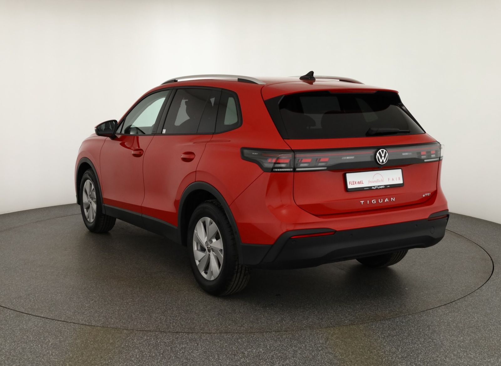 Volkswagen Tiguan 1.5 eTSI DSG LED ACC Kamera Sitzheizung imagem 3
