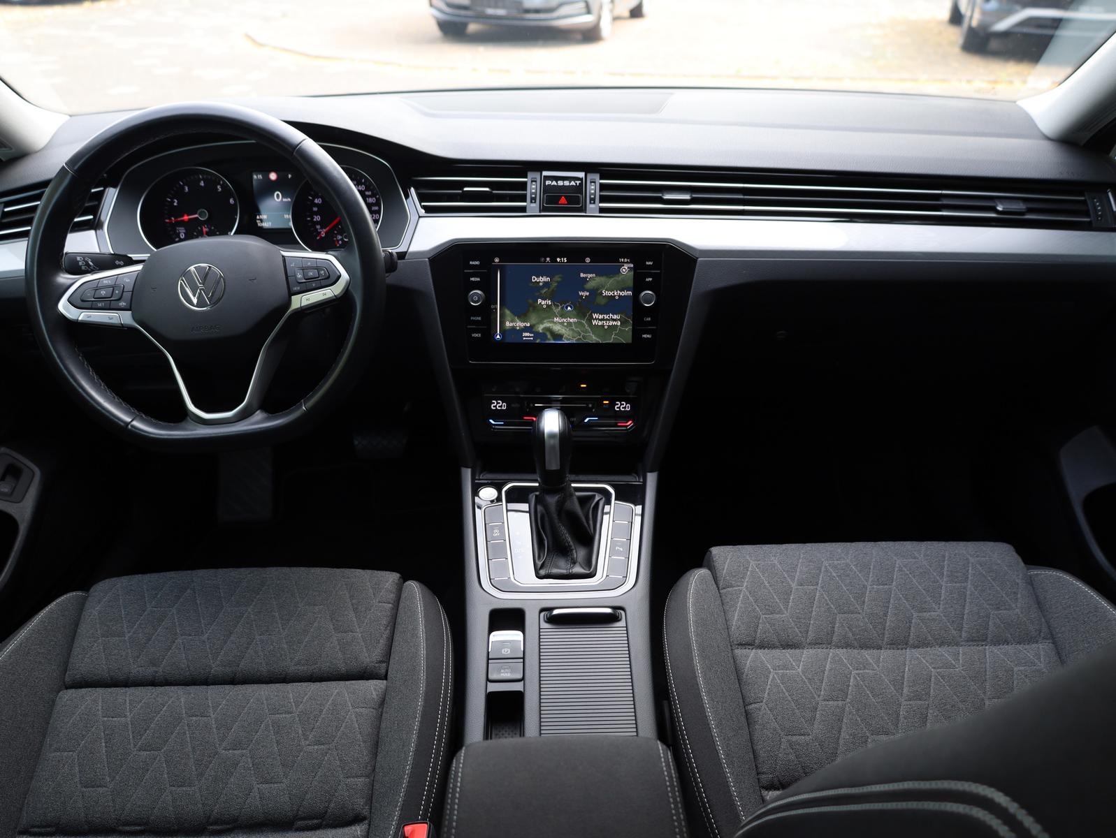 Volkswagen Passat Business 1.5TSI*CarPlay*ACC*AHK*, миниатюра 16