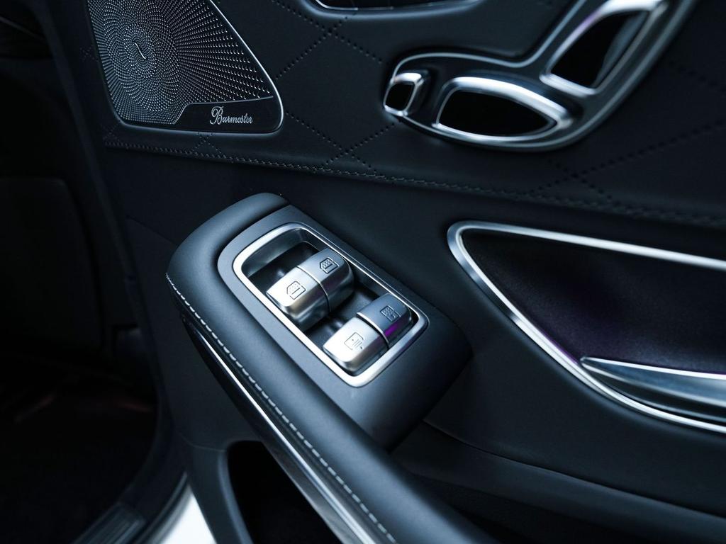 Mercedes-Benz S 63 AMG