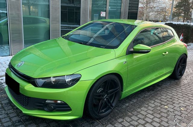 Volkswagen Scirocco 2.0 TSI Automatik RLine*Leder*Navi*