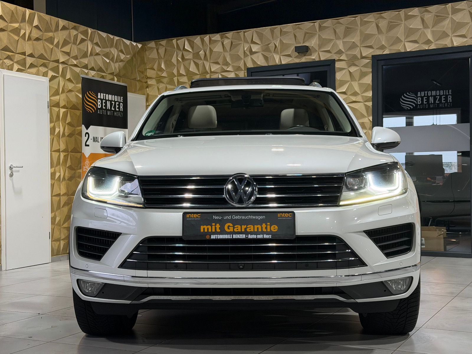 Fahrzeugabbildung Volkswagen Touareg V8 TDI /PANO7MEMORY/360°KAM/DYNAUDIO