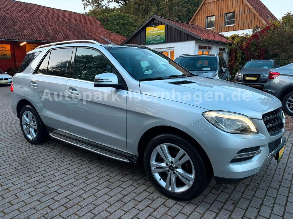 Mercedes-Benz ML 350 BlueTEC 4MATIC*Pano*4SZH*Keyless*TV*ILS*F