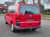 Volkswagen T5 Caravelle 2.0 TDI * 9 Sitzer + 1.Hand - rote Volkswagen T5 Caravelle