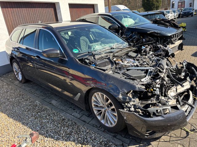 BMW 530 Baureihe 5 Touring 530 d Automatik Leder