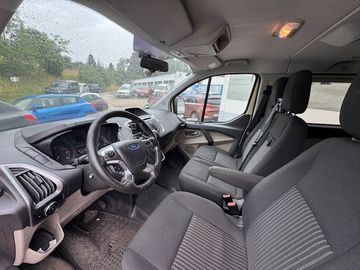 Ford Tourneo Custom - 10
