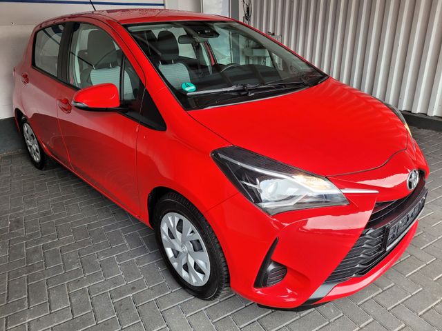 Toyota Yaris*KAMERA*SCHECKHEFT*ALLWETTERREIFEN*