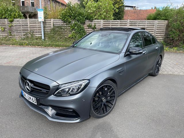 MERCEDES-BENZ C 63 AMG Mercedes-AMG C 63 Mercedes-AMG