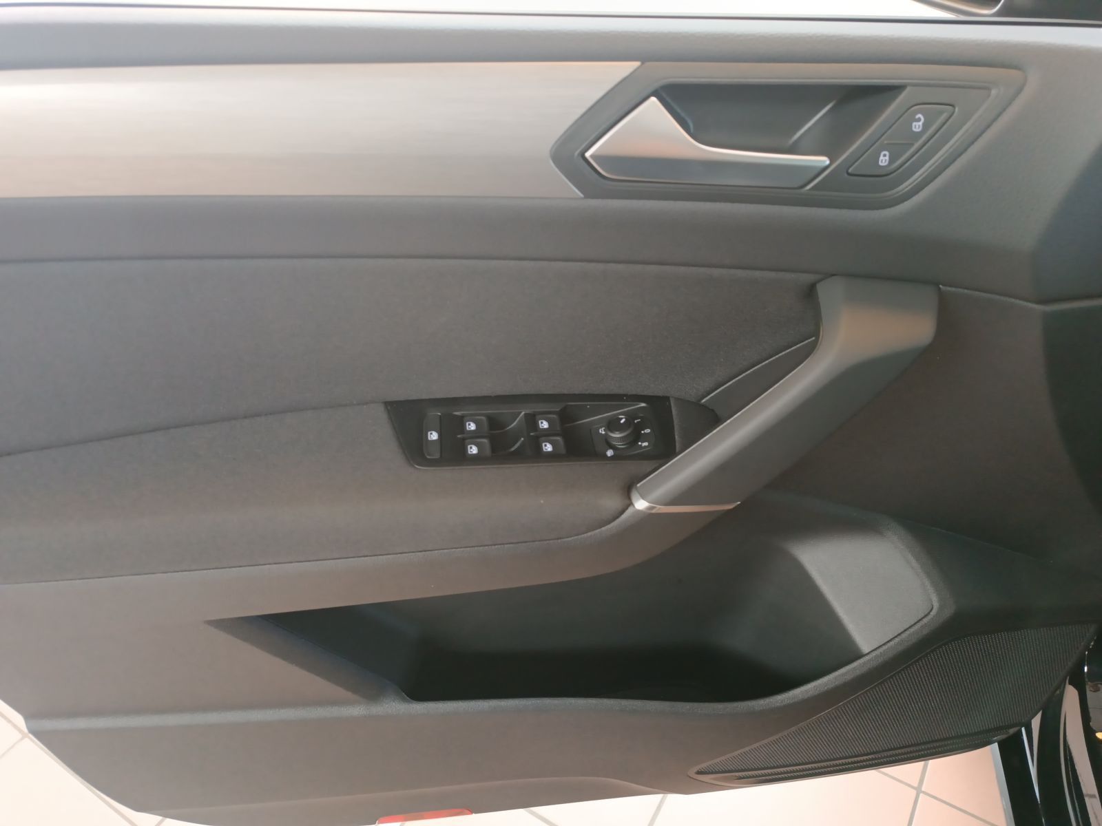 Volkswagen Touran - Bild 8