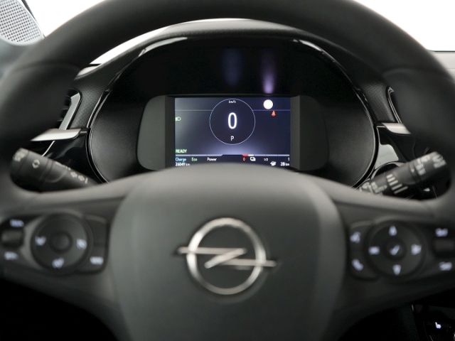 Corsa-e F EDITION 50kWH AT+SITZHEIZUNG+PARKPILOT