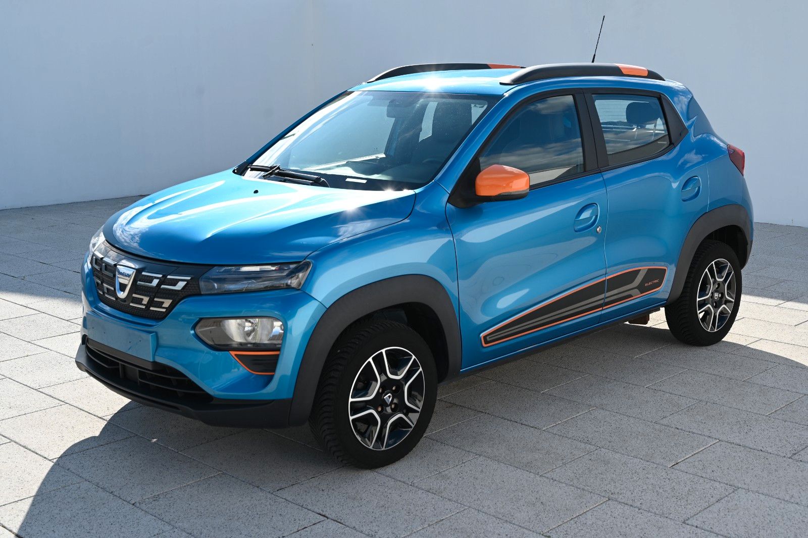 DACIA Spring