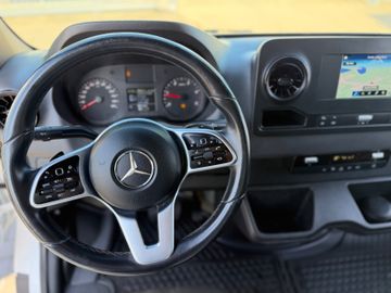 Mercedes Sprinter - 9