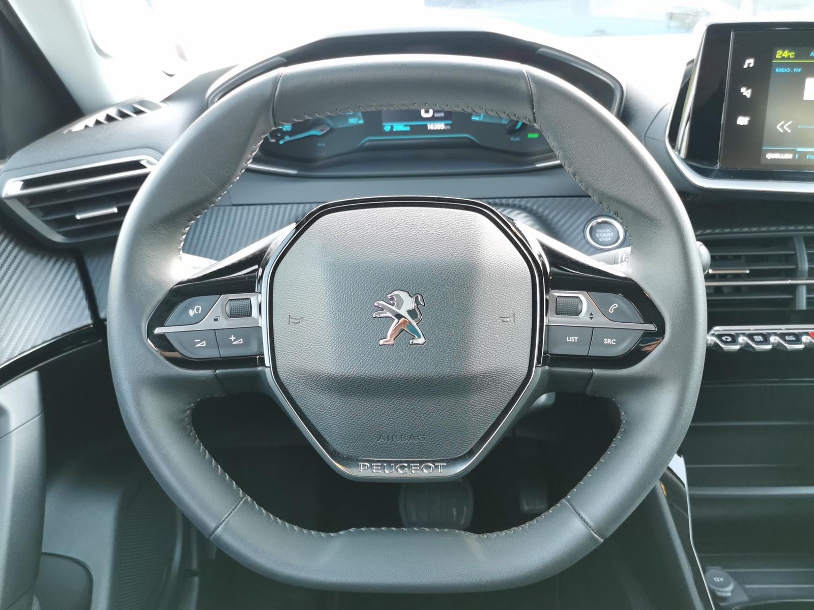 Fahrzeugabbildung Peugeot 2008 Active Pack+USB+PDC+KLIMA+DAB+TEMPOMAT+