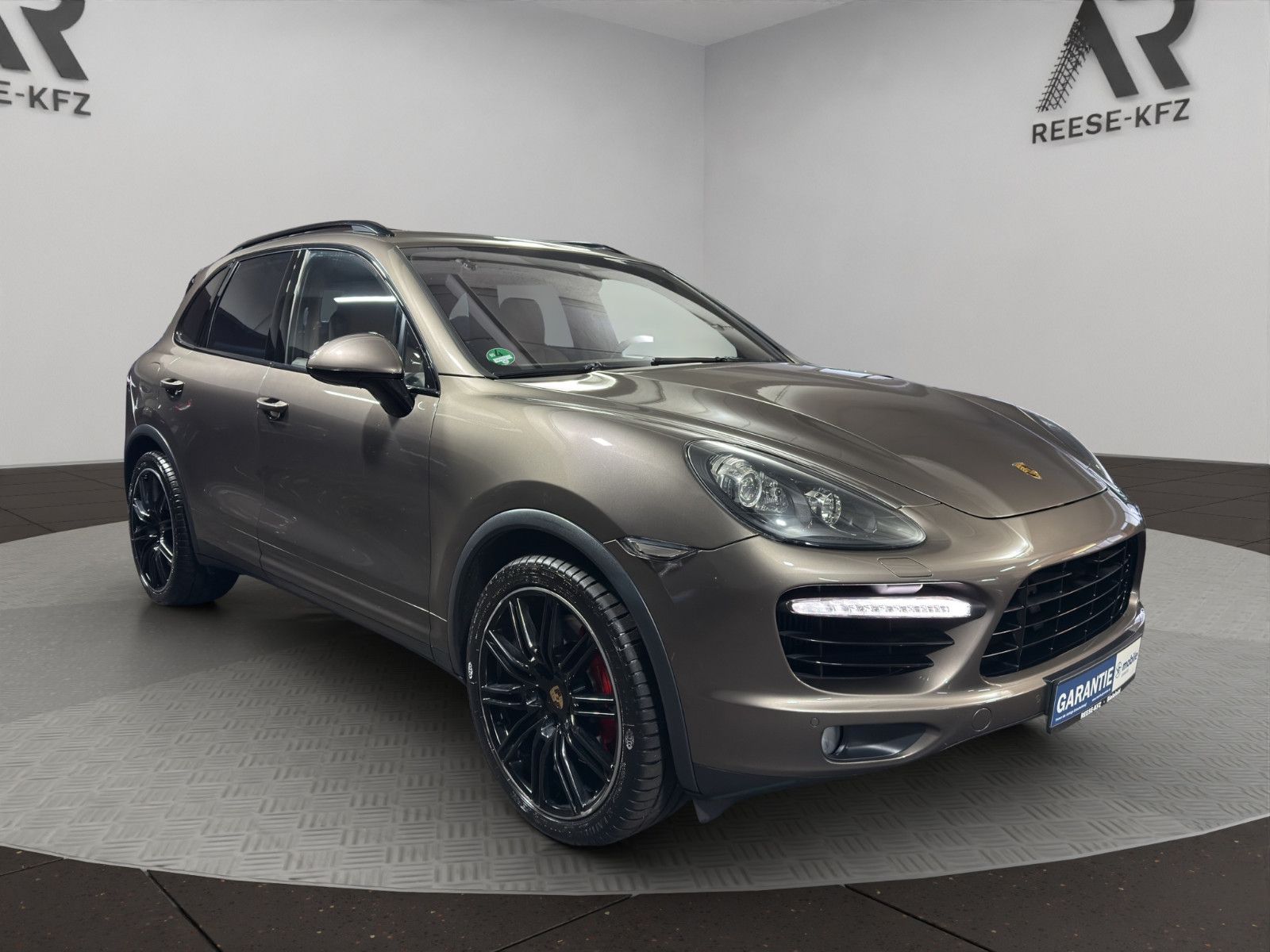 Porsche Cayenne Turbo Voll. Burmester AHK uvm. foto 7