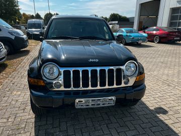 Bild 2 Jeep Cherokee 2.8 CRD Sport