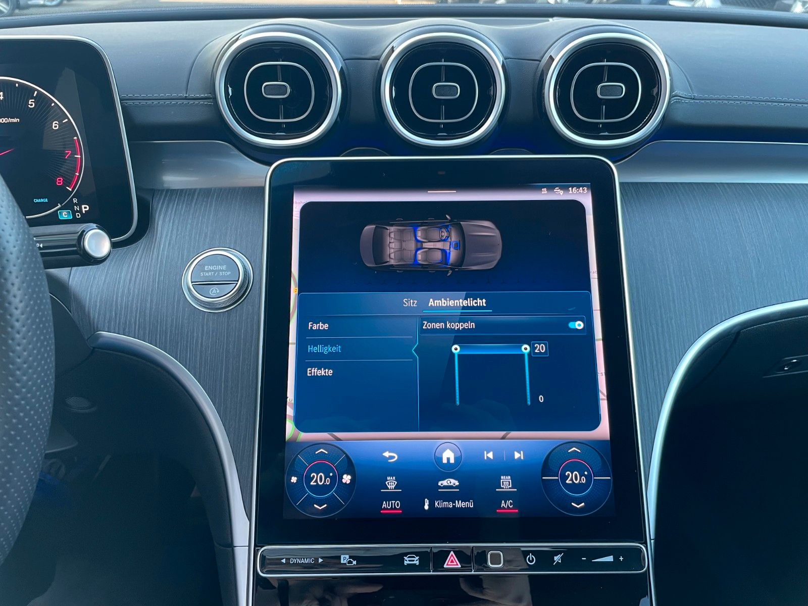 Fahrzeugabbildung Mercedes-Benz C 200 AMG AHK+Memory+Distr+R-Kamera+Keyless+19"