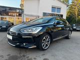 Citroën DS5 BlueHDi 180 SportChic Autom. - Citroën DS5 mit Diesel-Antrieb: Navigationssystem, Limousine