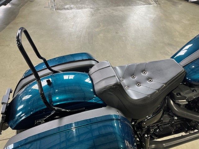 Fahrzeugabbildung Harley-Davidson FLSB Sport Glide 107cui Kesstech 30/30 Noke