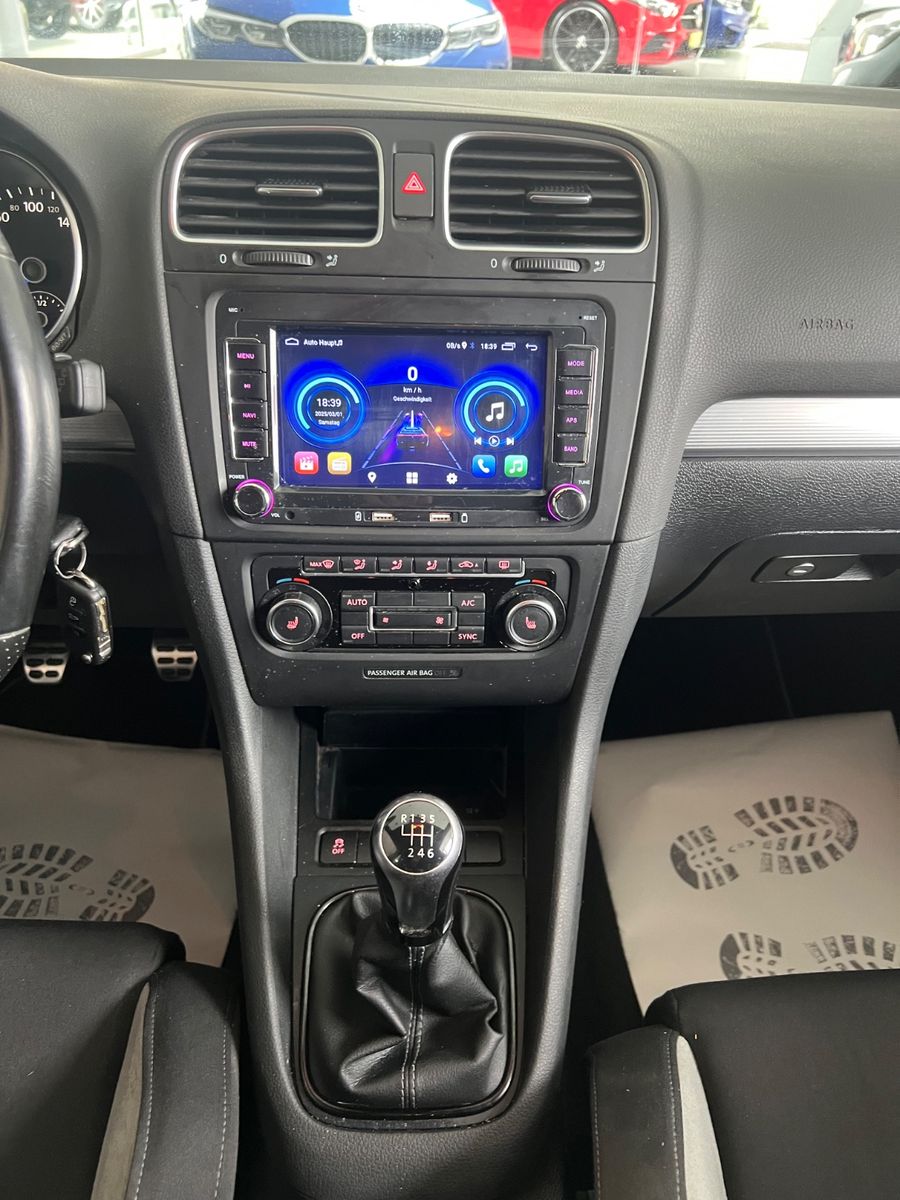 Fahrzeugabbildung Volkswagen Golf VI R 4Motion