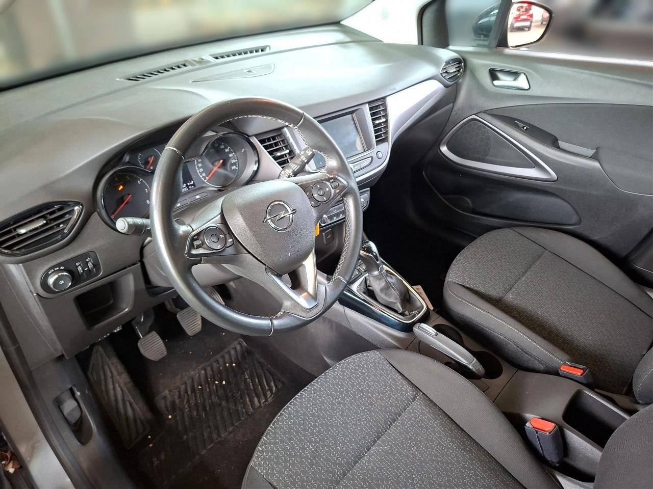 Fahrzeugabbildung Opel Crossland (X) 1.2 EDITION NAVI/LED/KAMERA/TEMP.