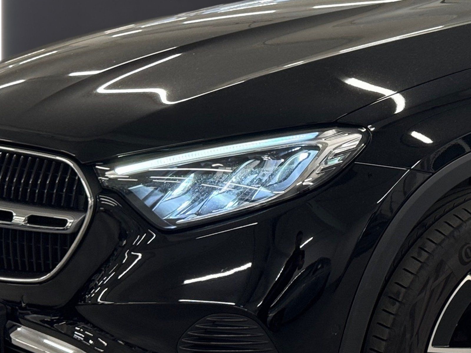 Fahrzeugabbildung Mercedes-Benz GLC 300 e 4M Avantg*360*AHK*Distronic*Memory*LED