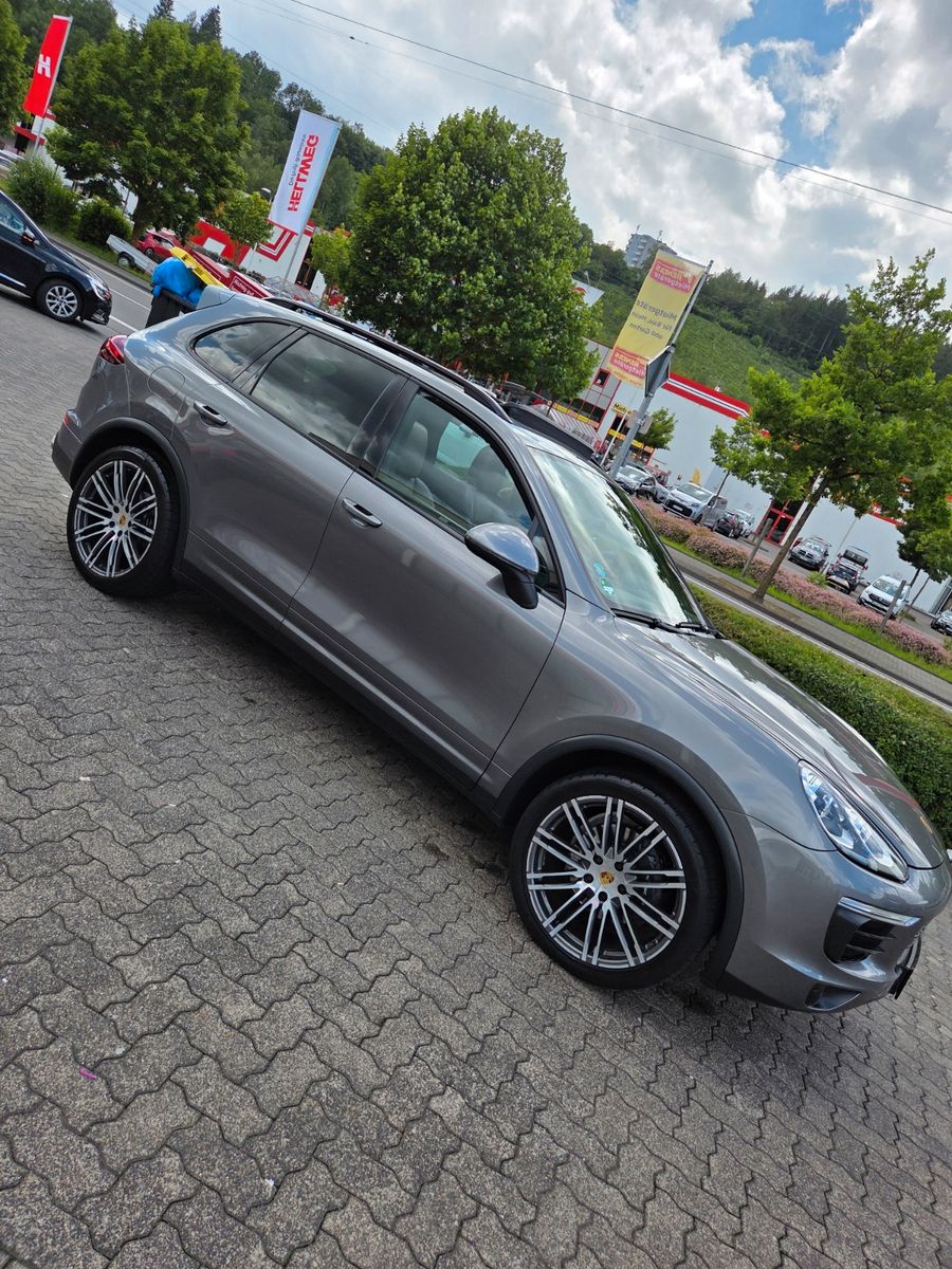 PORSCHE Cayenne Diesel 