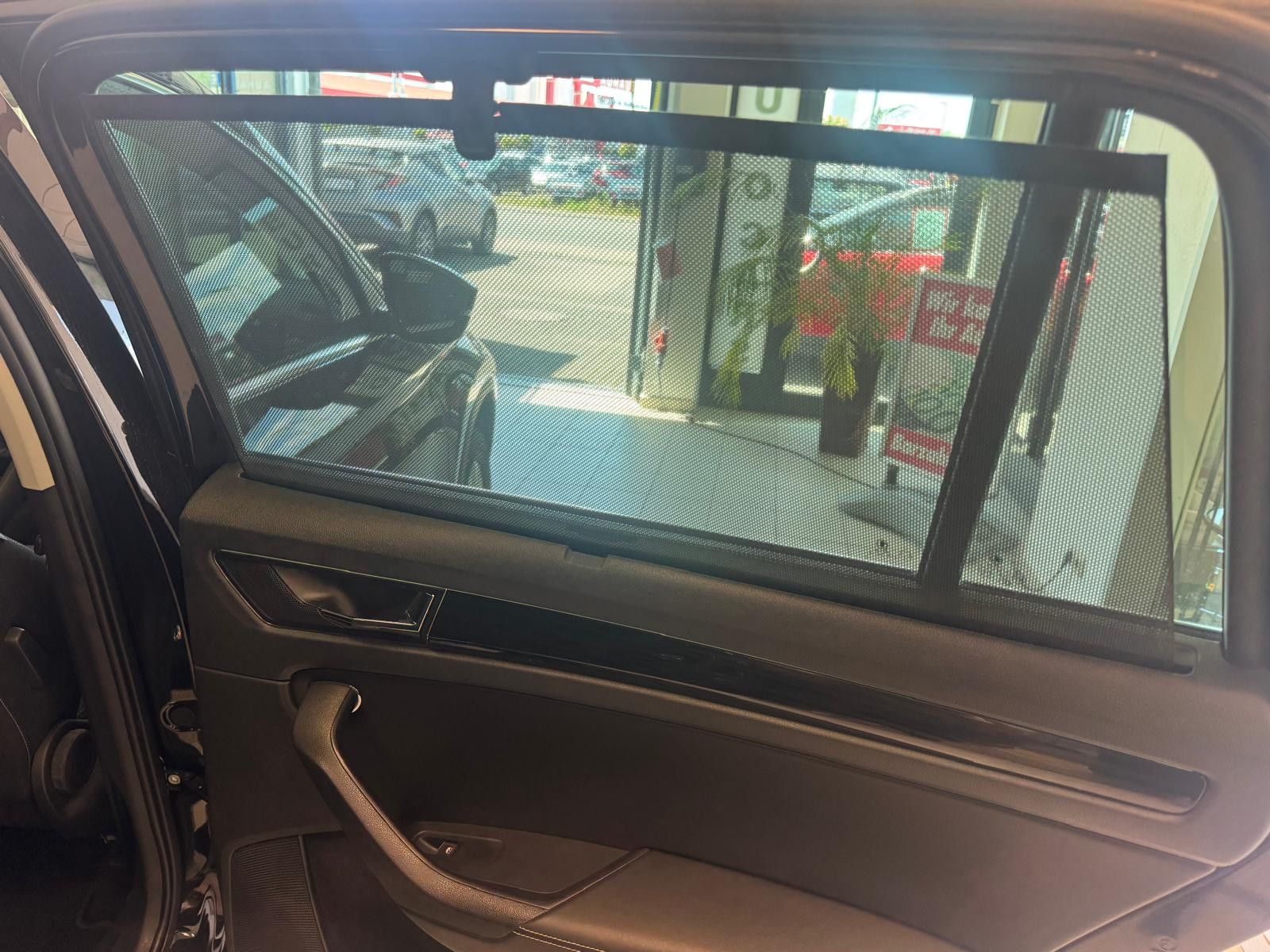Fahrzeugabbildung SKODA Kodiaq Style  /AHK/1.HAND/SCHECKHEFT/NAVI