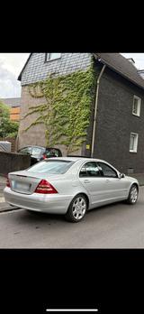 Mercedes-Benz Mercedes C320 C-Klasse W203 *LPG* *Top Aus... - Mercedes-Benz C 320 in Bochum