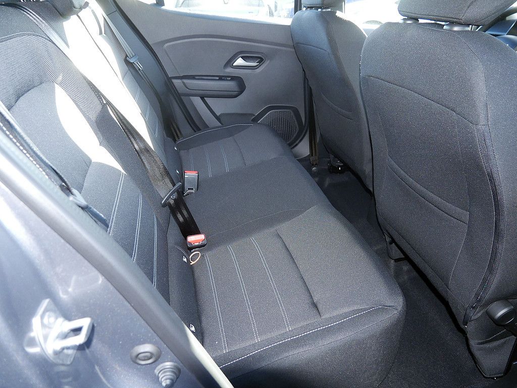 Fahrzeugabbildung Dacia Sandero Journey TCe 90 CVT AUTOMATIK