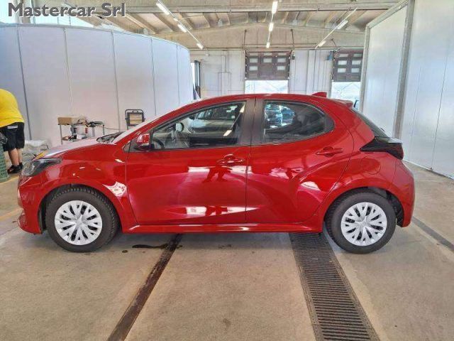 Toyota TOYOTA Yaris 2 IV 1.5 vvt full hybrid Pure e-cvt imagem 2