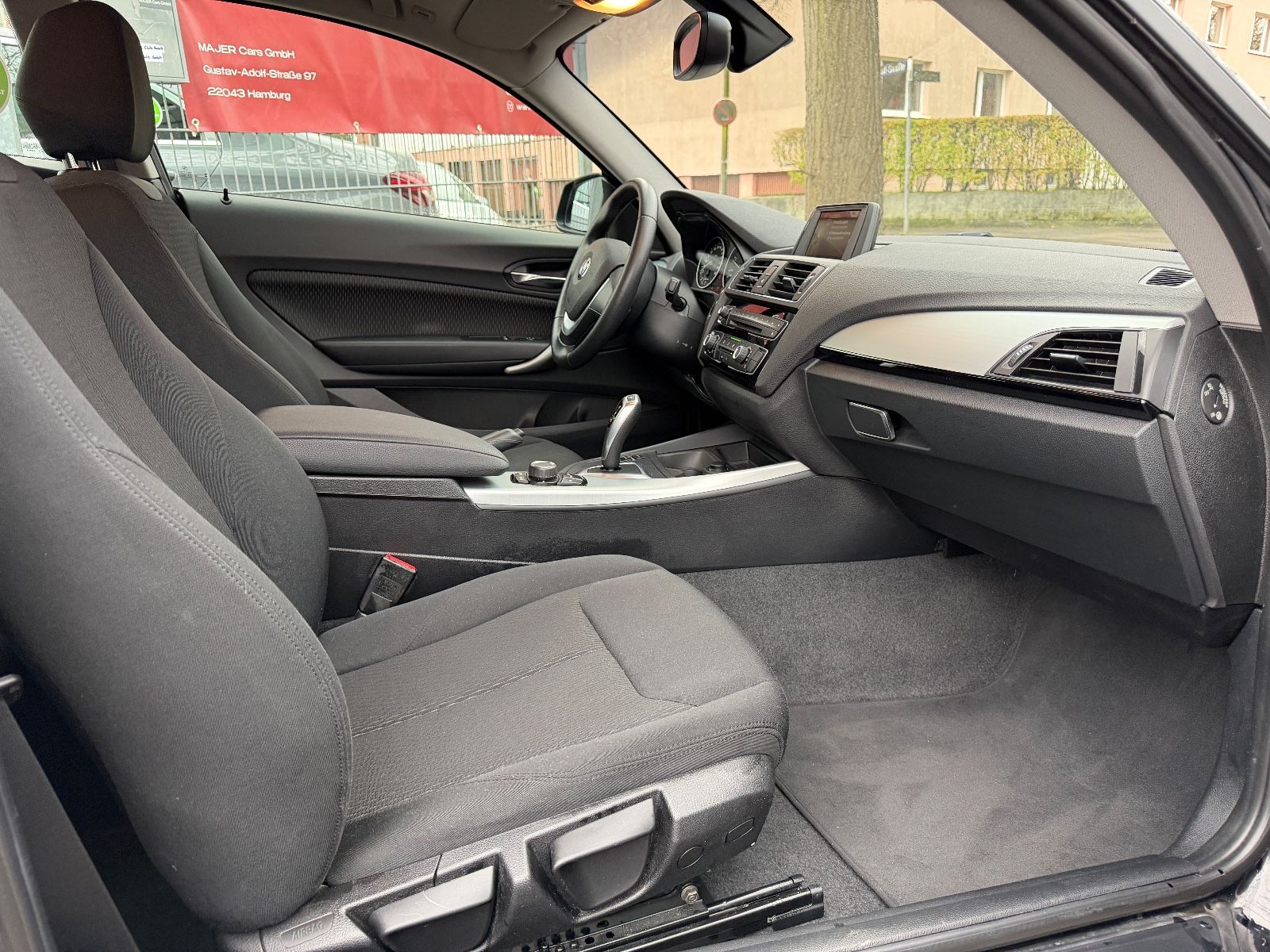 Fahrzeugabbildung BMW 118d AUTOMATK*LED*KLIMA*RADIO