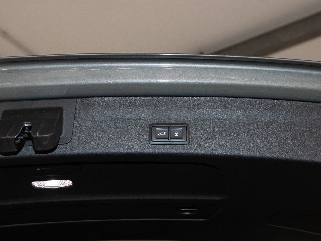 Audi A6 - Bild 8