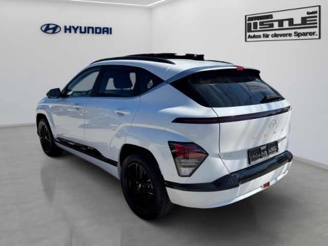Fahrzeugabbildung Hyundai KONA Prime Elektro 2WD 65 HUD El. Panodach Navi