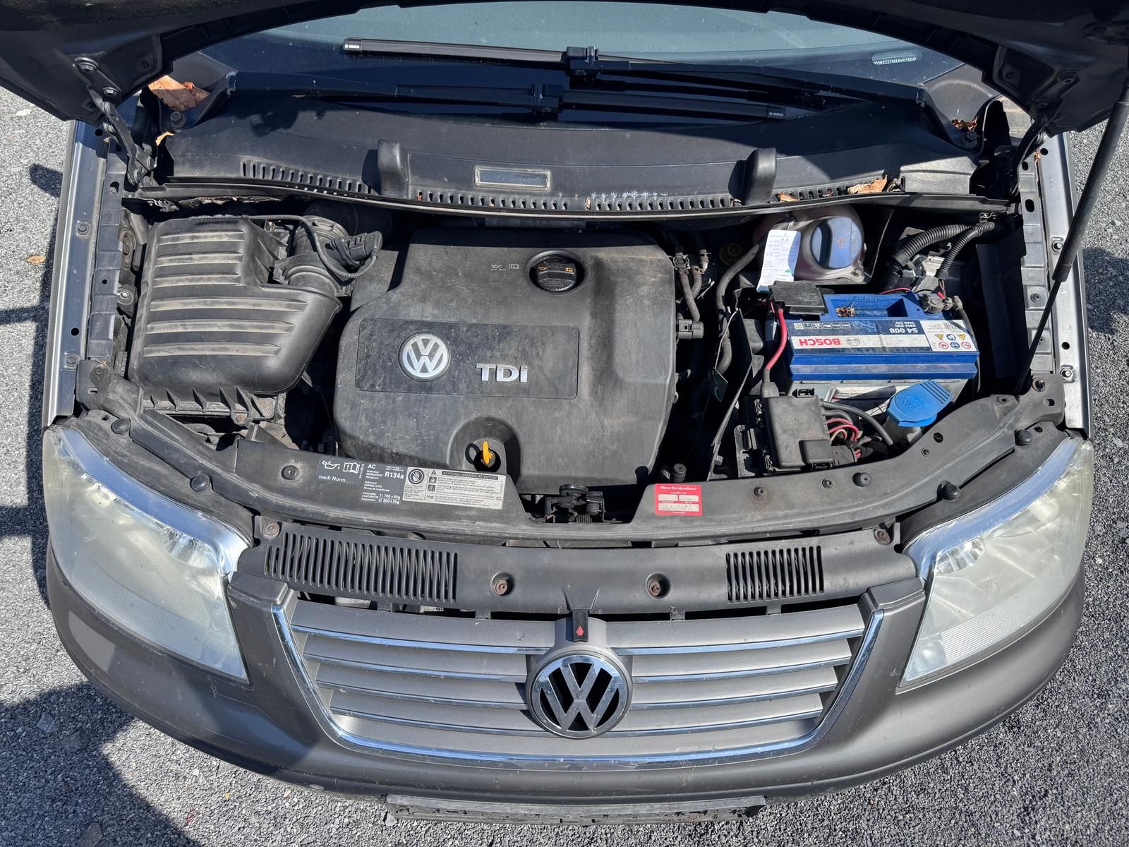 Fahrzeugabbildung Volkswagen SHARAN 1.9 TDI TRENDLINE/8xBEREIFUNG
