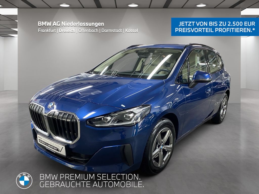 BMW 220i Active Tourer AHK Kamera Sportsitze LED