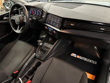Audi A1 Sportback 25 TFSI advanced *1. Hand*Klima*LED