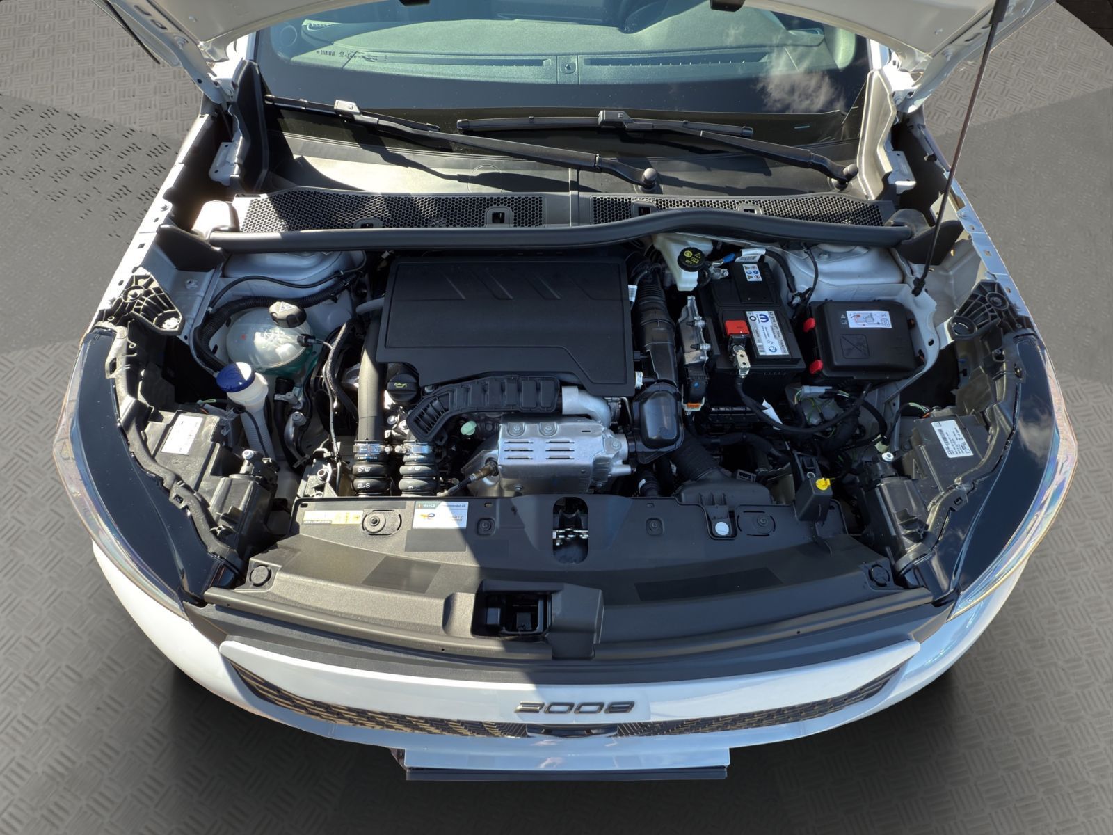 Peugeot 2008 - Bild 21