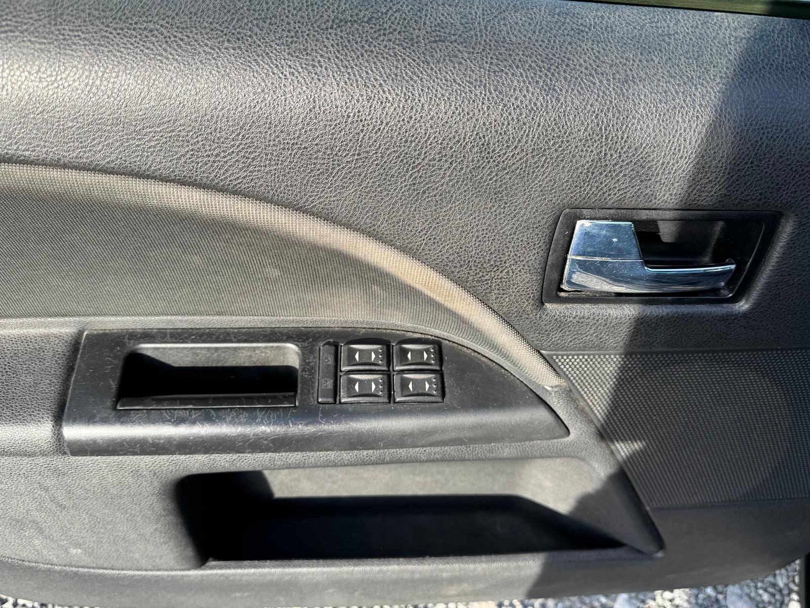 Ford Mondeo 2005 — photo 10