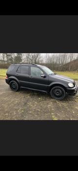Mercedes-Benz ML 55 AMG AMG schwarz matt/ Seltenheit  - gebrauchte Mercedes-Benz ML-Klasse aus dem Jahr 2003