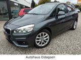 BMW 220i Active Tourer + AUT + StandHz + AHK + PANO+ - BMW 220 Active Tourer aus 2015