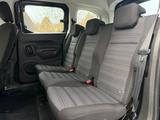 Opel Combo Life Benzin | 1. Hand | Sitzheizung  - schwarze Opel Combo Life