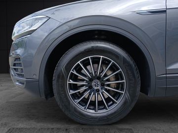 Volkswagen Touareg - 9