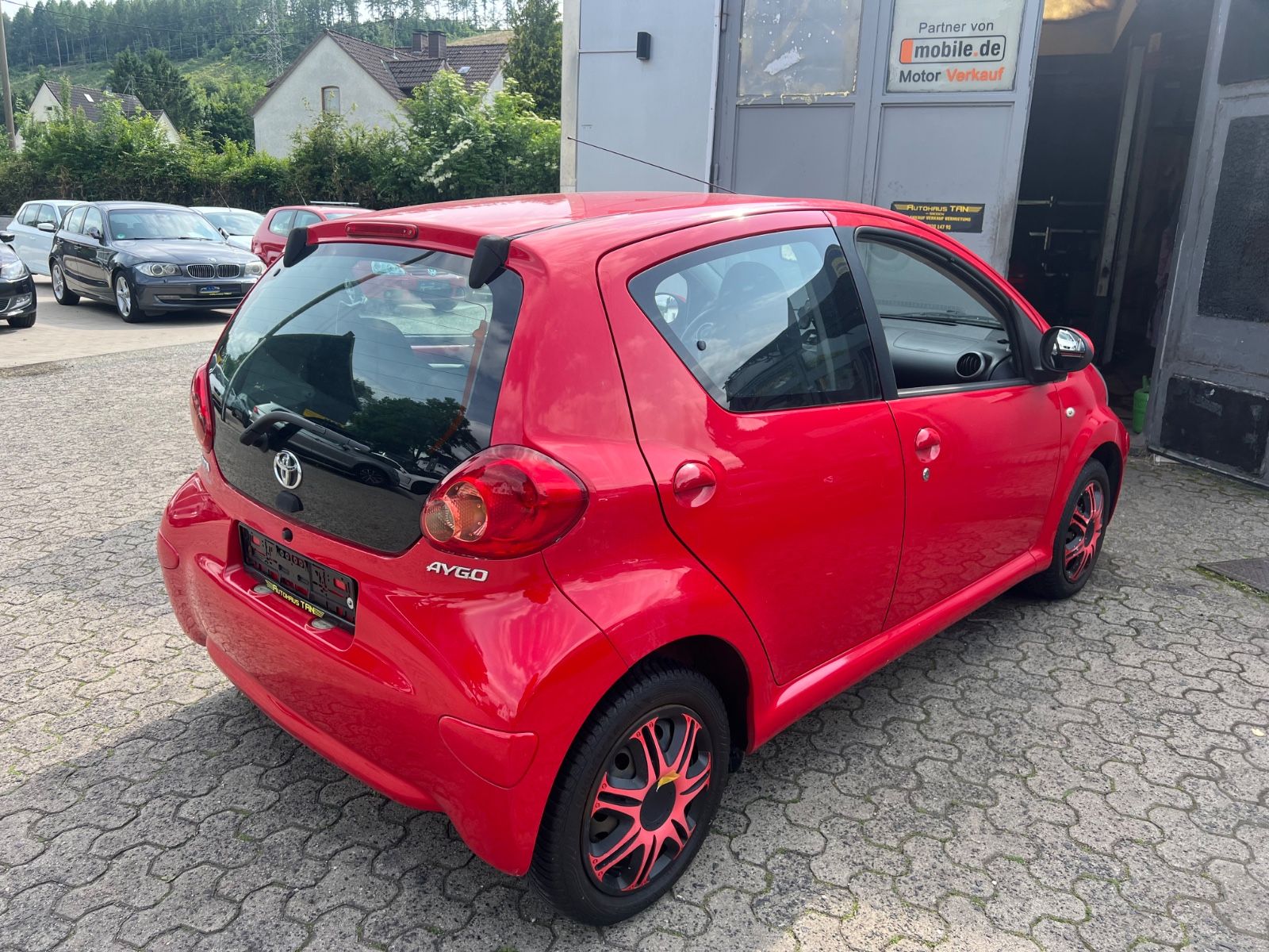 Fahrzeugabbildung Toyota Aygo AYGO *TÜV & ÖLWECHSEL NEU*